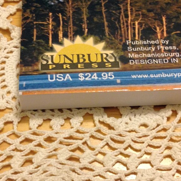 3 for $10 book sale! Travel / Parks & Campgrounds, Chinocoteague & Assateague - Picture 10 of 10